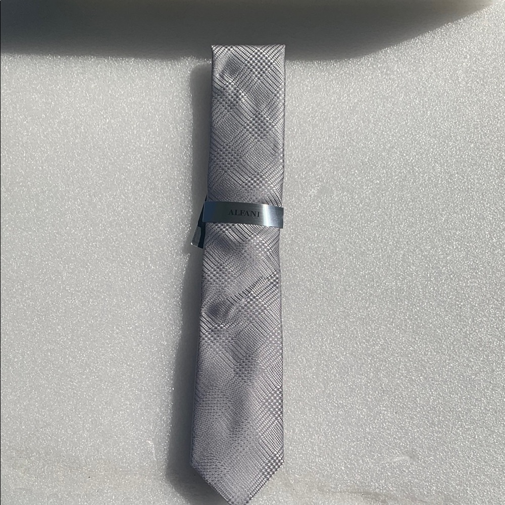 🆕 Alfani Silver Patterned Men's Tie